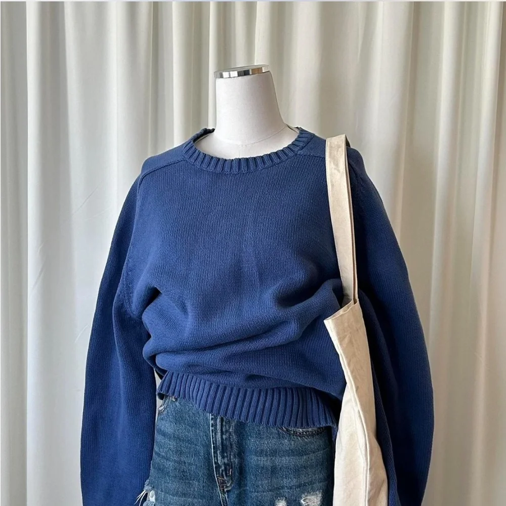 Vintage Lands’ End Oversized Crewneck Sweater 100% Cotton.